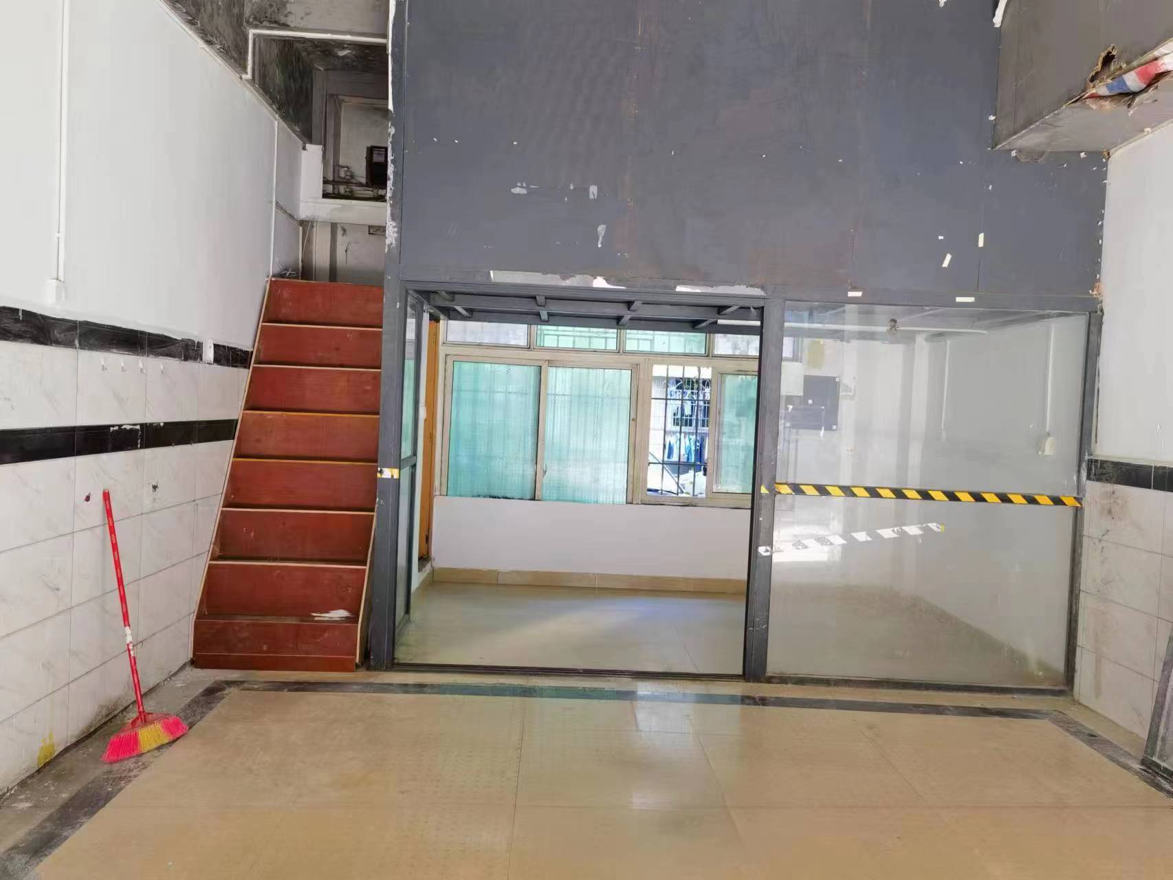 海口龙华商店出租,海口市龙华路万国中央