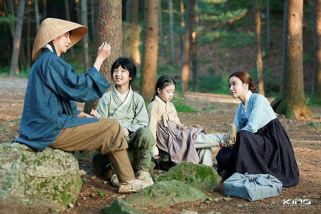 韩剧搞笑穿越推荐排行榜,最好看的韩剧穿越剧排行榜前十名