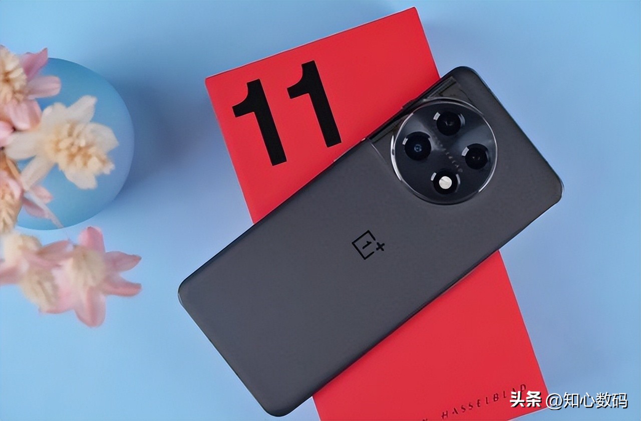 三星2K+骁龙8Gen2，现已跌至4109元，512GB顶配旗舰不贵了