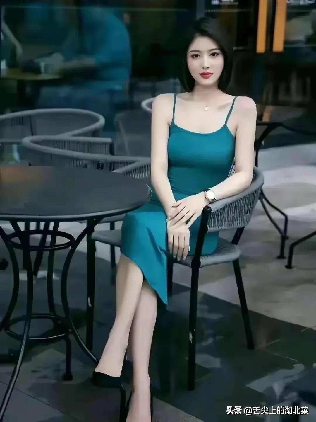 富婆几个亿送房送车倒追我，终于被感动了，30岁规划养老田园生活