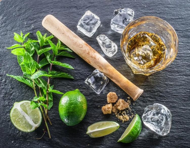 xo是什么酒可以自己喝吗,xo一般是指哪款酒