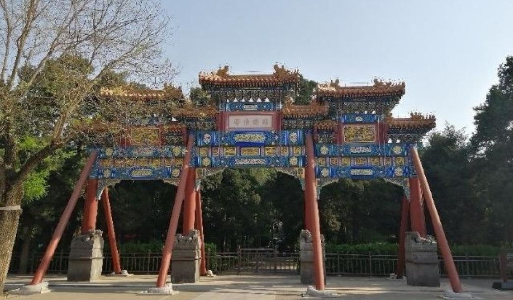 雍正泰陵三座石牌坊,清雍正泰陵全景图