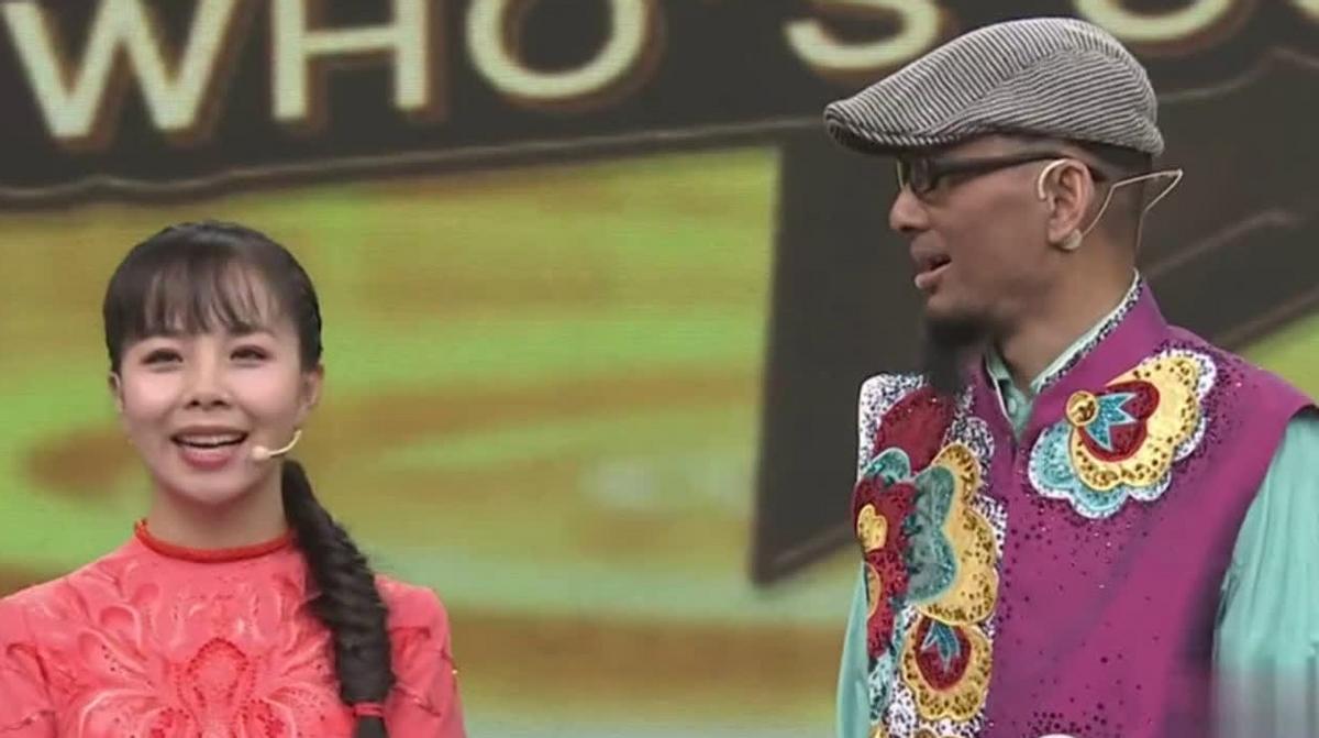 阿宝是如何装疯卖傻的,阿宝装疯卖傻视频