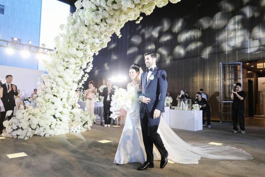 世界铜王王文银身价9000多亿,千亿富豪王文银