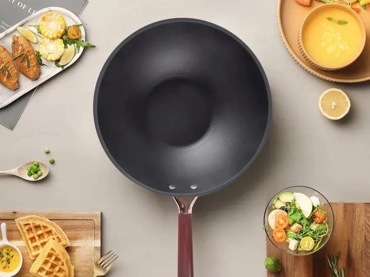 如何挑选一口好的铁锅,推荐不粘的铁锅