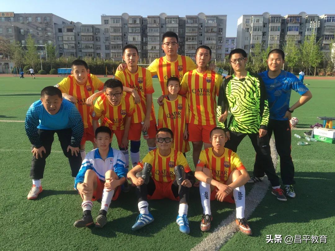 校园足球比赛世界杯,校园里的世界杯