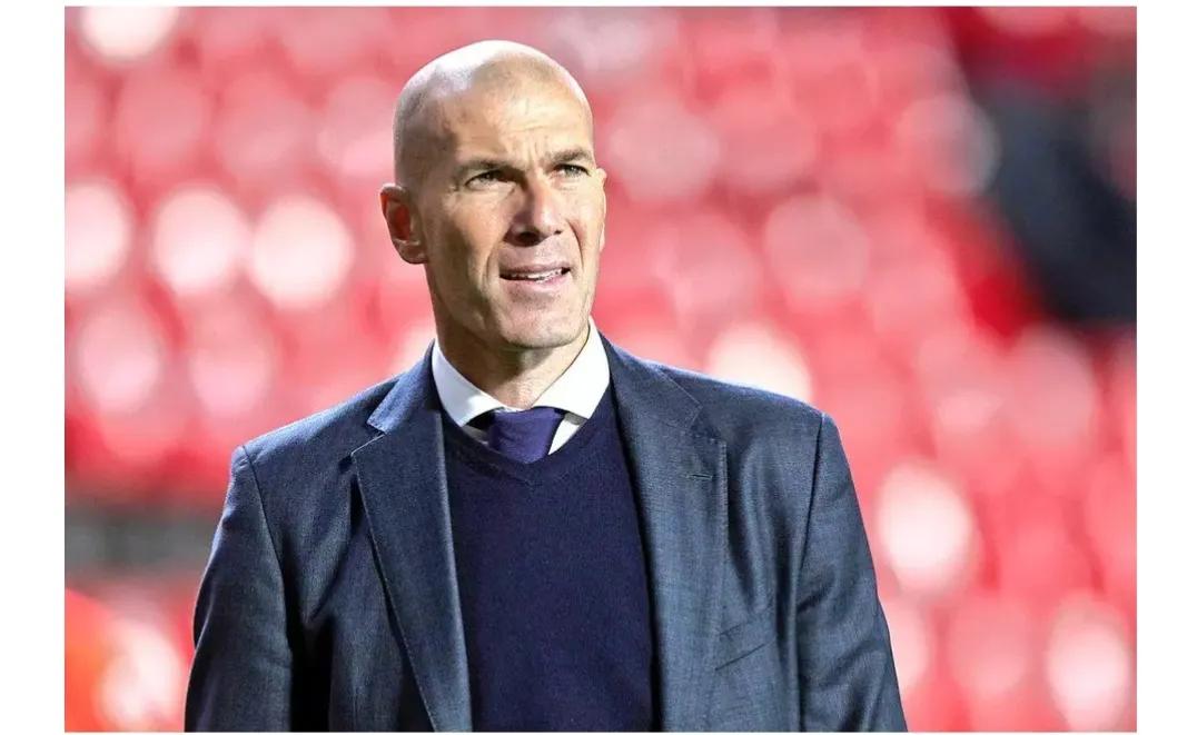 球员退役当老师,球员退役回来当主帅