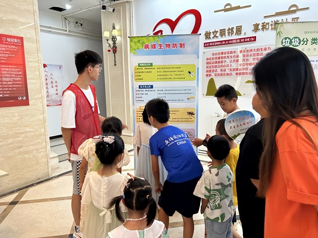 居住区创卫工作,街道挑灯夜战持续创卫整治