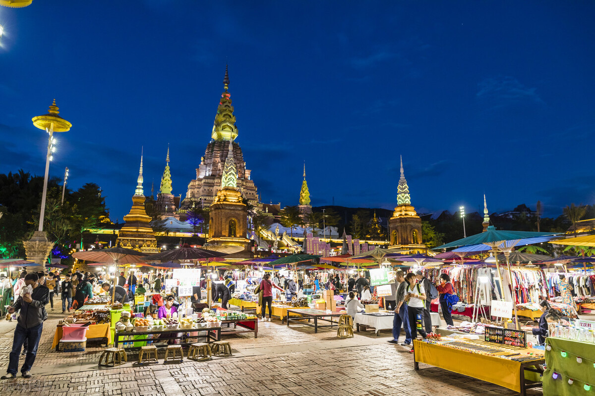 两个人去云南旅游大概费用多少钱,两个人去云南旅游3-4天多少钱