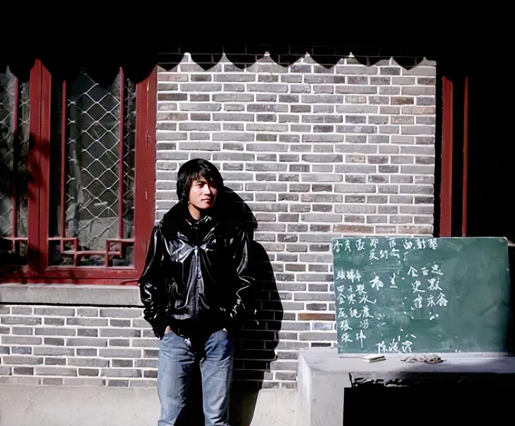 韩寒棱角被磨平全文,韩寒棱角磨平视频