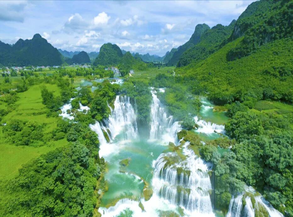 普者黑旅游攻略云南7日游,广州出发广西四天三晚旅游攻略