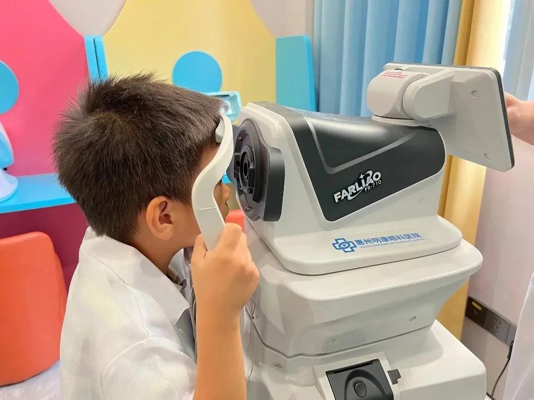 验配离焦镜受天气影响吗,离焦镜验配流程