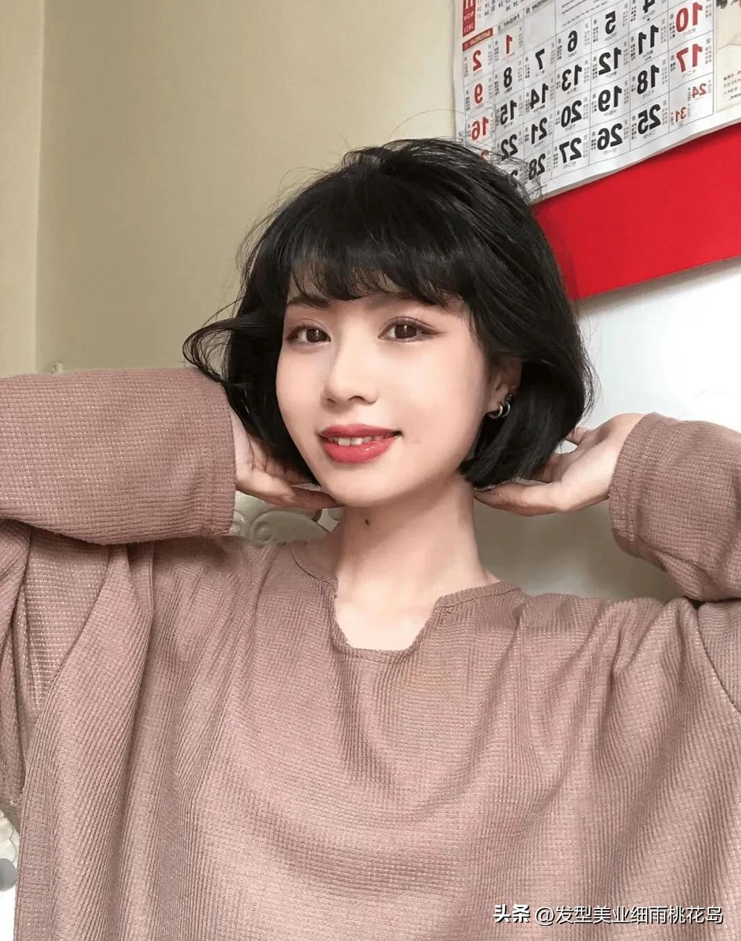 甜酷法式港风短发,甜而不腻短发造型