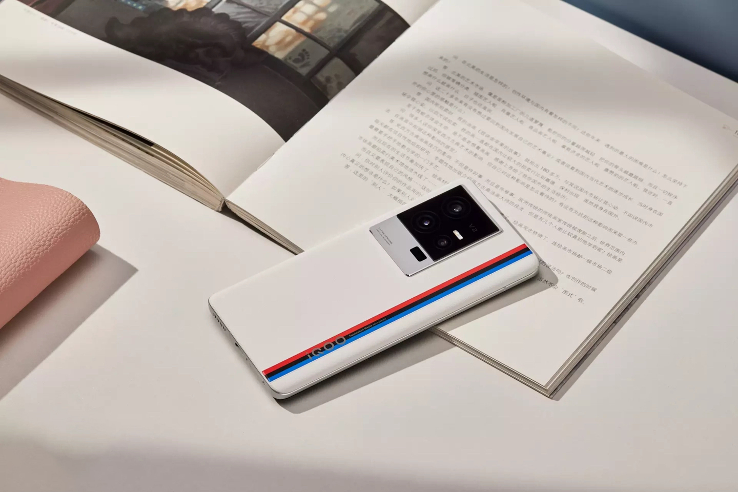 各品牌同价位手机对比小米13pro,手机小米13pro值得入手吗