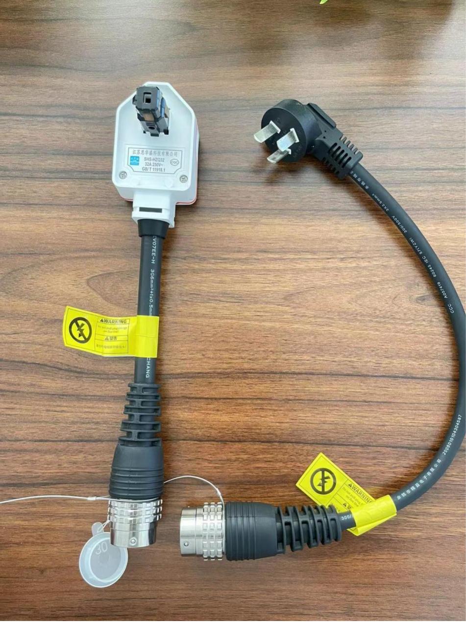 智己l7采用哪种充电方式,智己l7充电教程