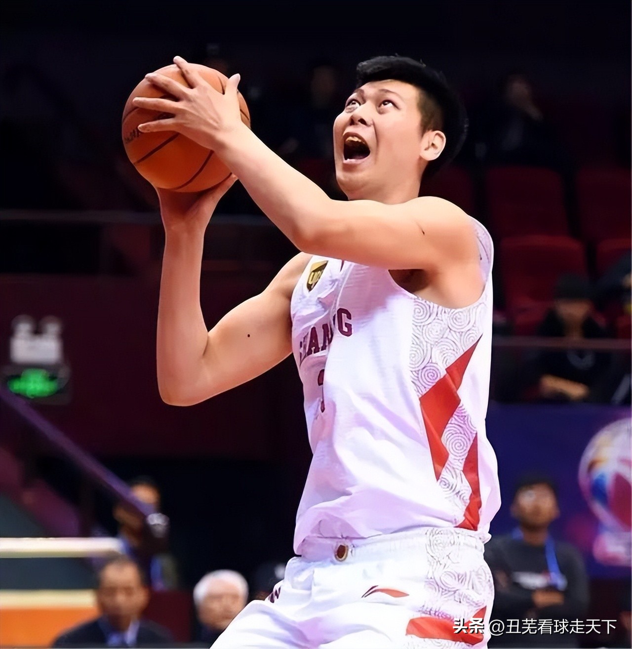 cba投篮最美的十大球员,cba十大现役小前锋