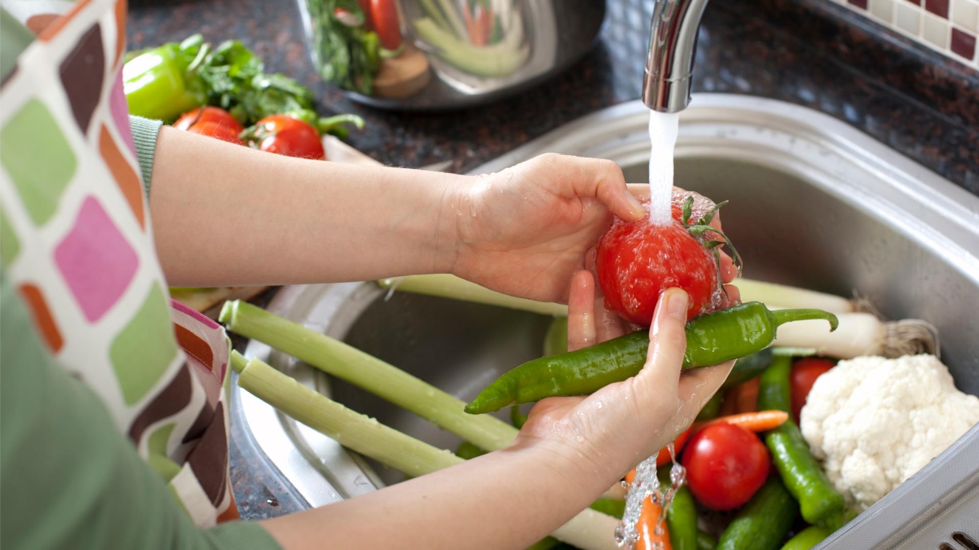 我家水槽周围的“小心机”，很多当初不屑的人，现在都羡慕不已
