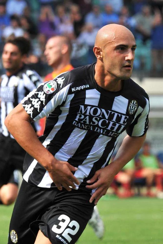 意甲第一轮ac米兰锡耶纳,忆意甲追溯摩德纳队的意甲征战史