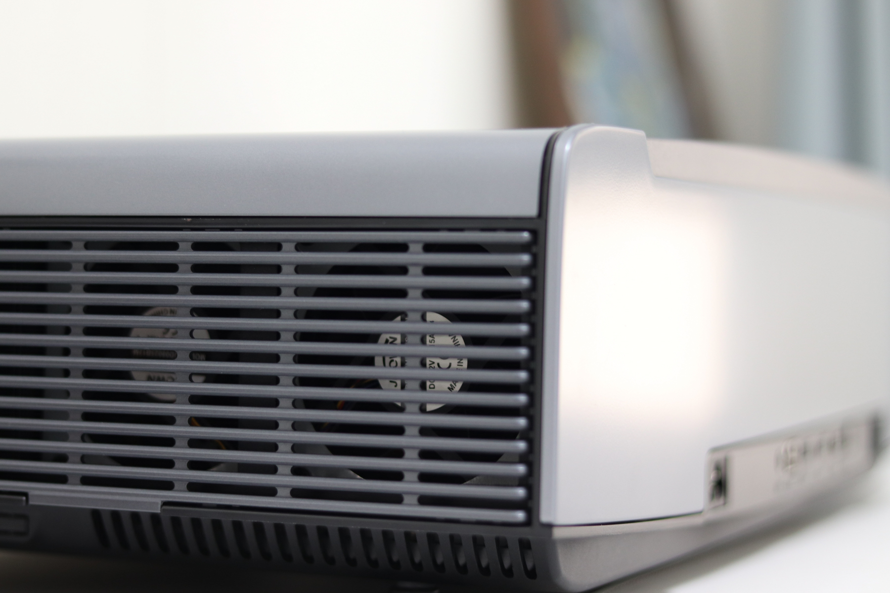 aoct30超短焦投影仪测评,aoct30激光投影怎么样