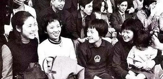 世界女乒冠军梁丽珍：一生未婚，晚年独居养老院，除夕夜孤独去世