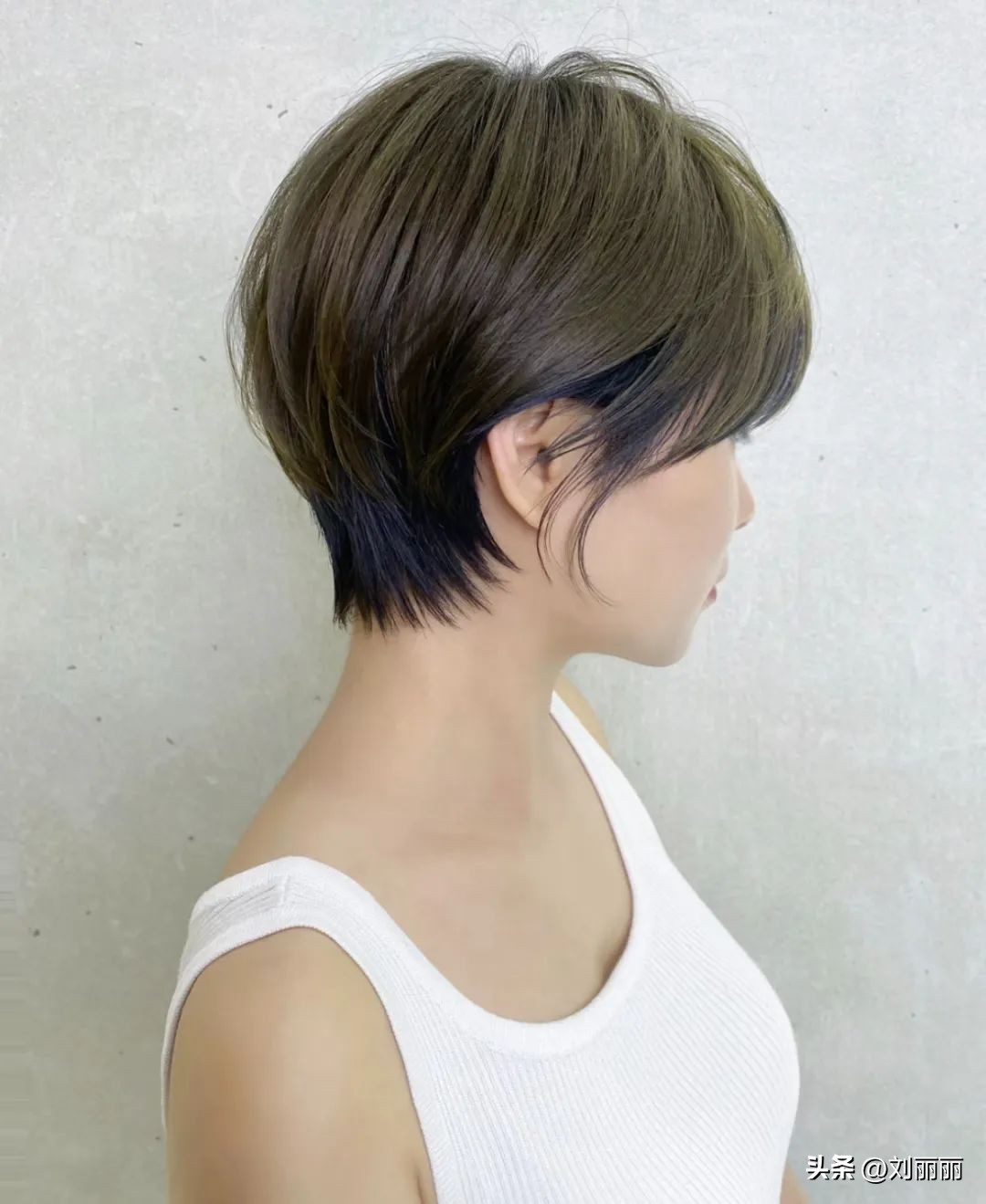 女孩子发型简单扎法10-14岁中短发,12-15岁学生适合的无刘海短发发型