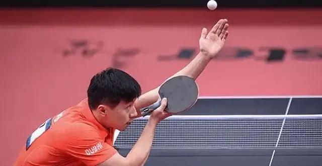 乒乓发球侧旋又快又转怎么接,乒乓发球如何让球飘起来