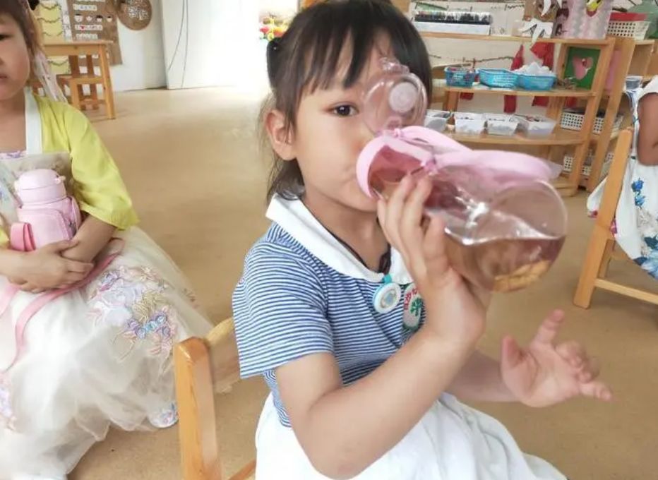 儿童水杯哪些不能用,儿童的水杯两三年没用还能用吗