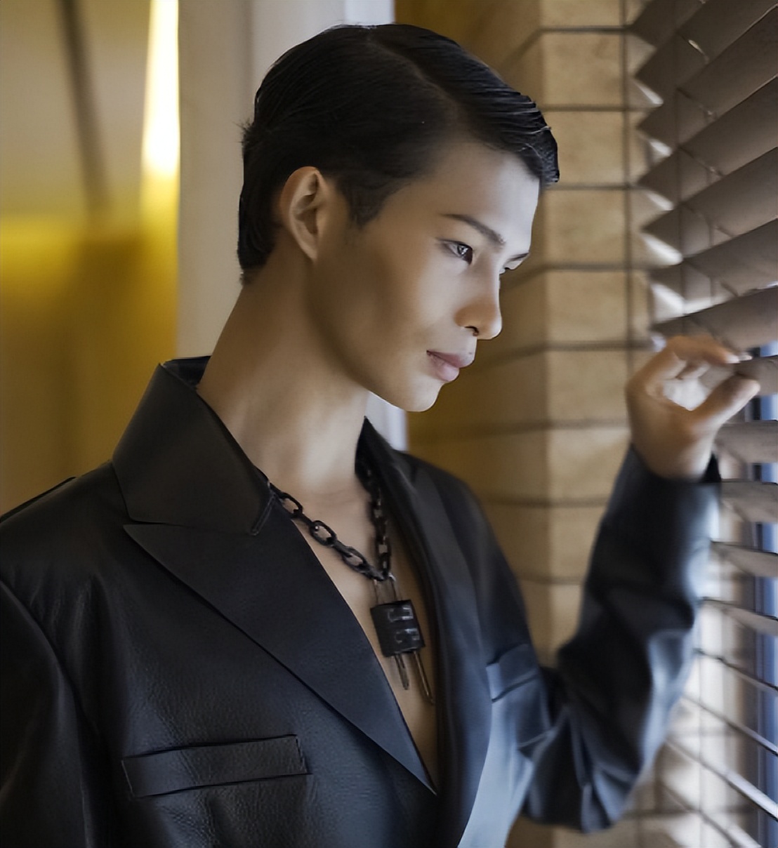 从月入3000到如今月入10w,从月入3000到年薪100000