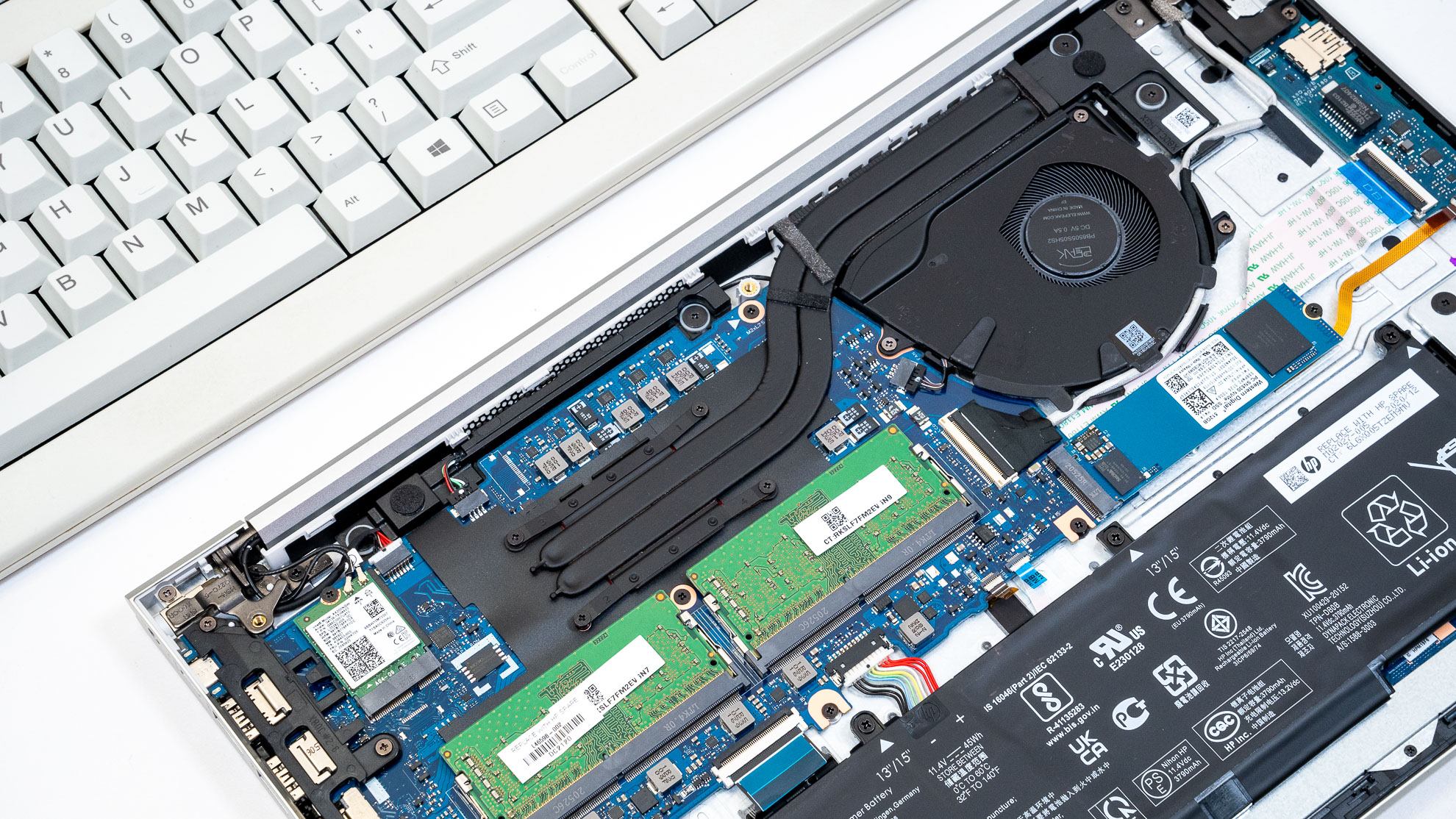 轻巧有料，可以一战，惠普战66四代锐龙版评测分享