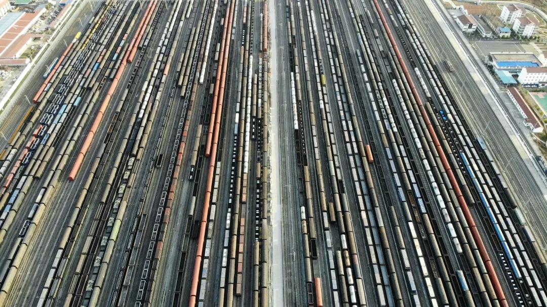 铁路春运火车票今起开售,2022铁路春运火车票开售