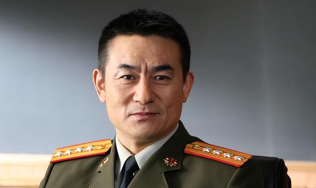 李洪涛和女儿照片,李洪涛演员妻子