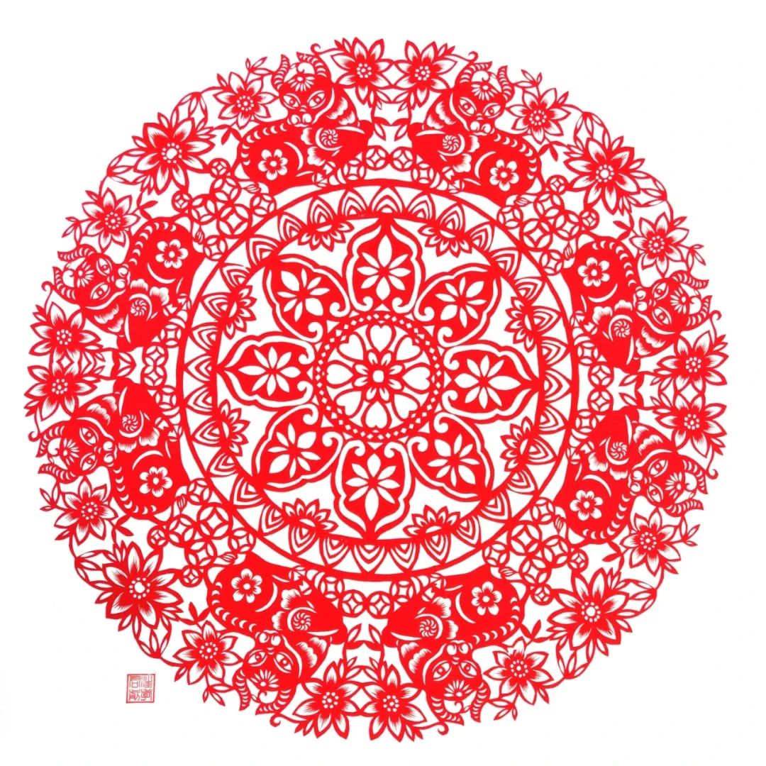 团花剪纸和剪纸团花有什么不一样,团花剪纸是不对称的剪纸吗