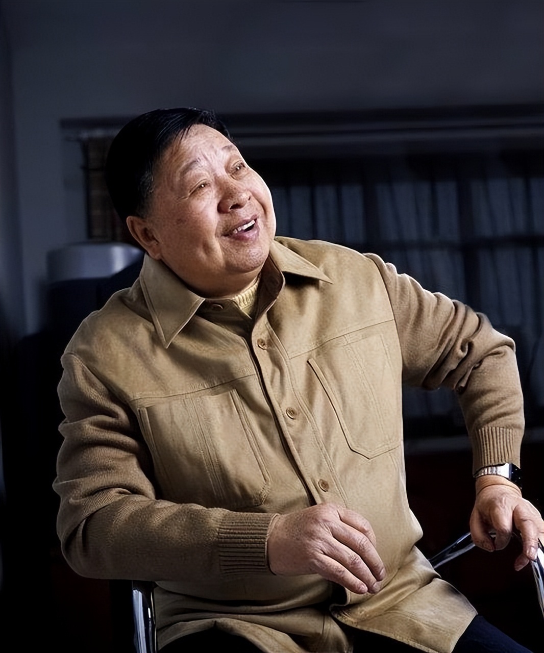 相声洛桑家产多少亿,郭德纲洛桑近况