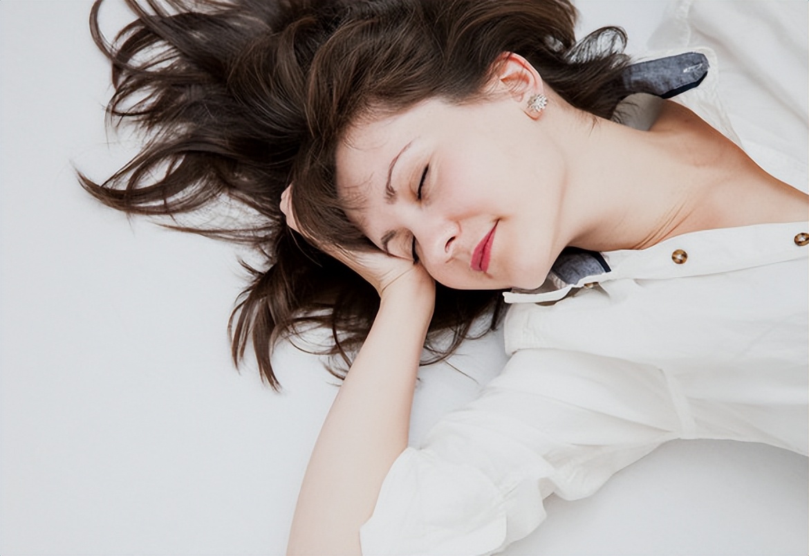 没有怀孕但分泌乳汁是什么病,中年女性没怀孕有乳汁怎么回事