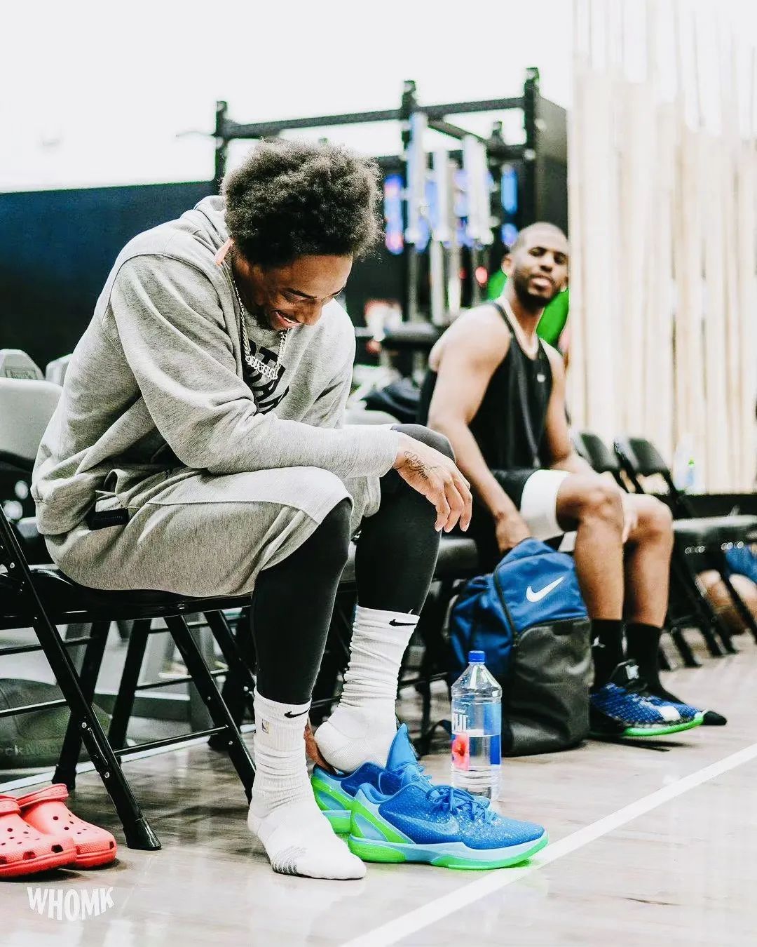 德罗赞和保罗乔治合影图,德罗赞德鲁联赛壁纸