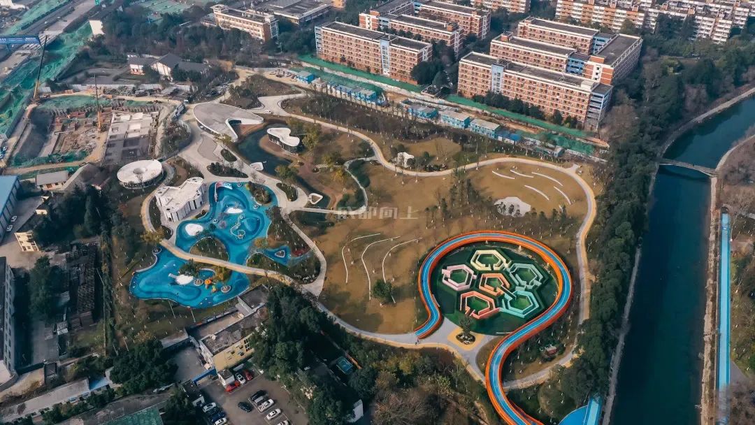 成都成华城东体育公园,成都成华体育公园