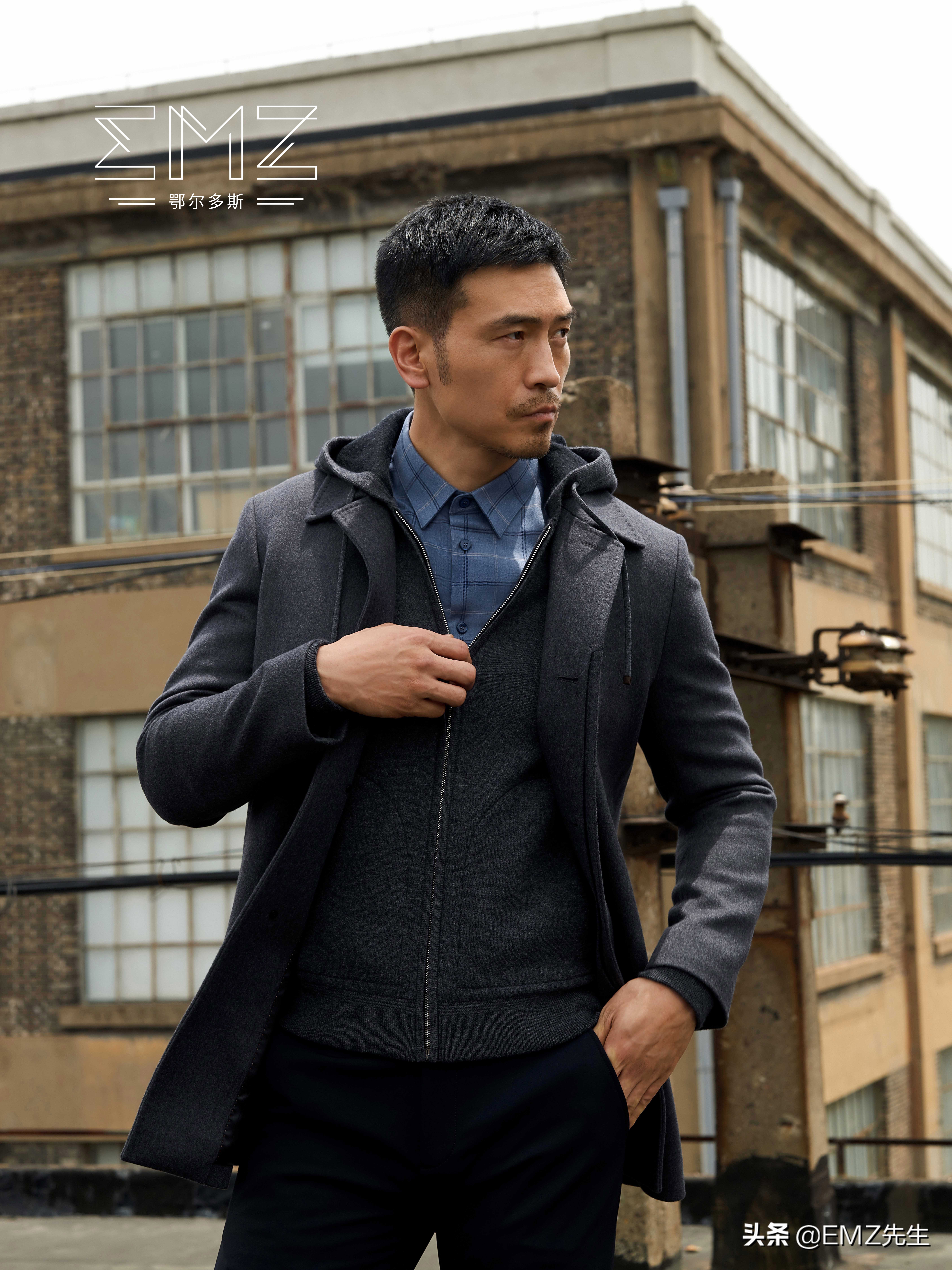 男生西装和大衣应该如何穿搭,西服比较酷的穿搭男士