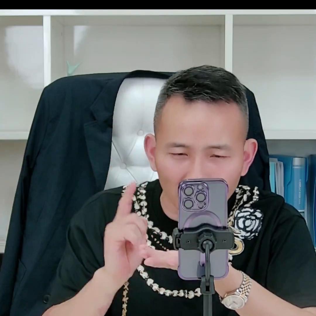 想把店开成加盟店,想做连锁店的逻辑