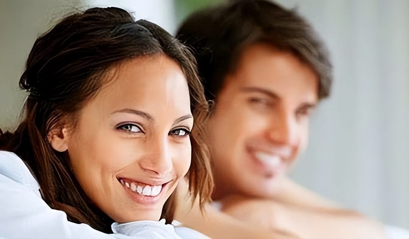 女性为什么渴望异性,为什么女性总是渴望丈夫爱她