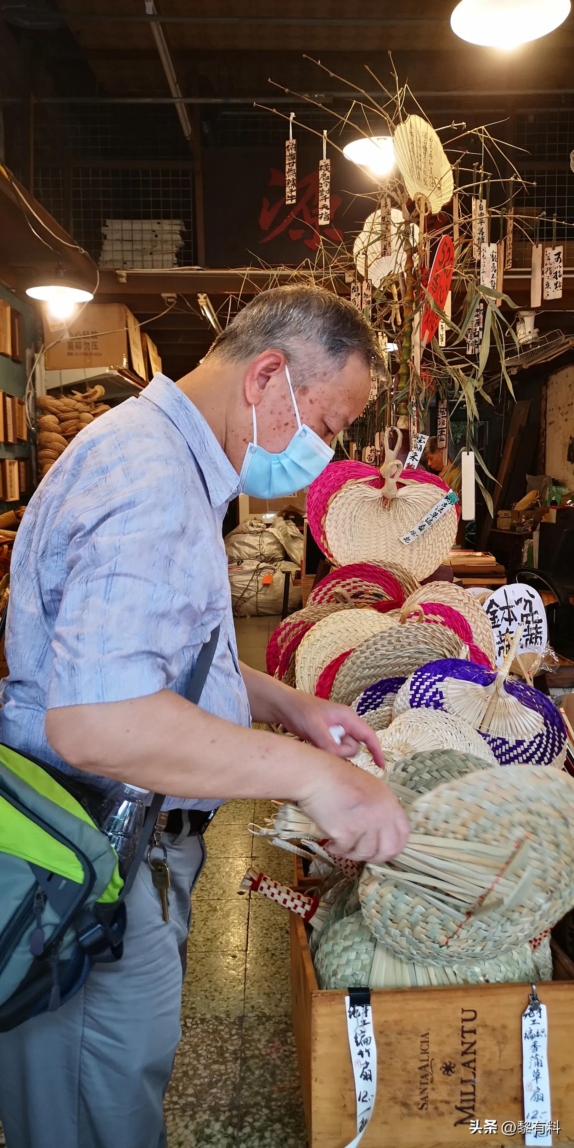 40岁大叔如何赚钱,70后大叔免费致富项目