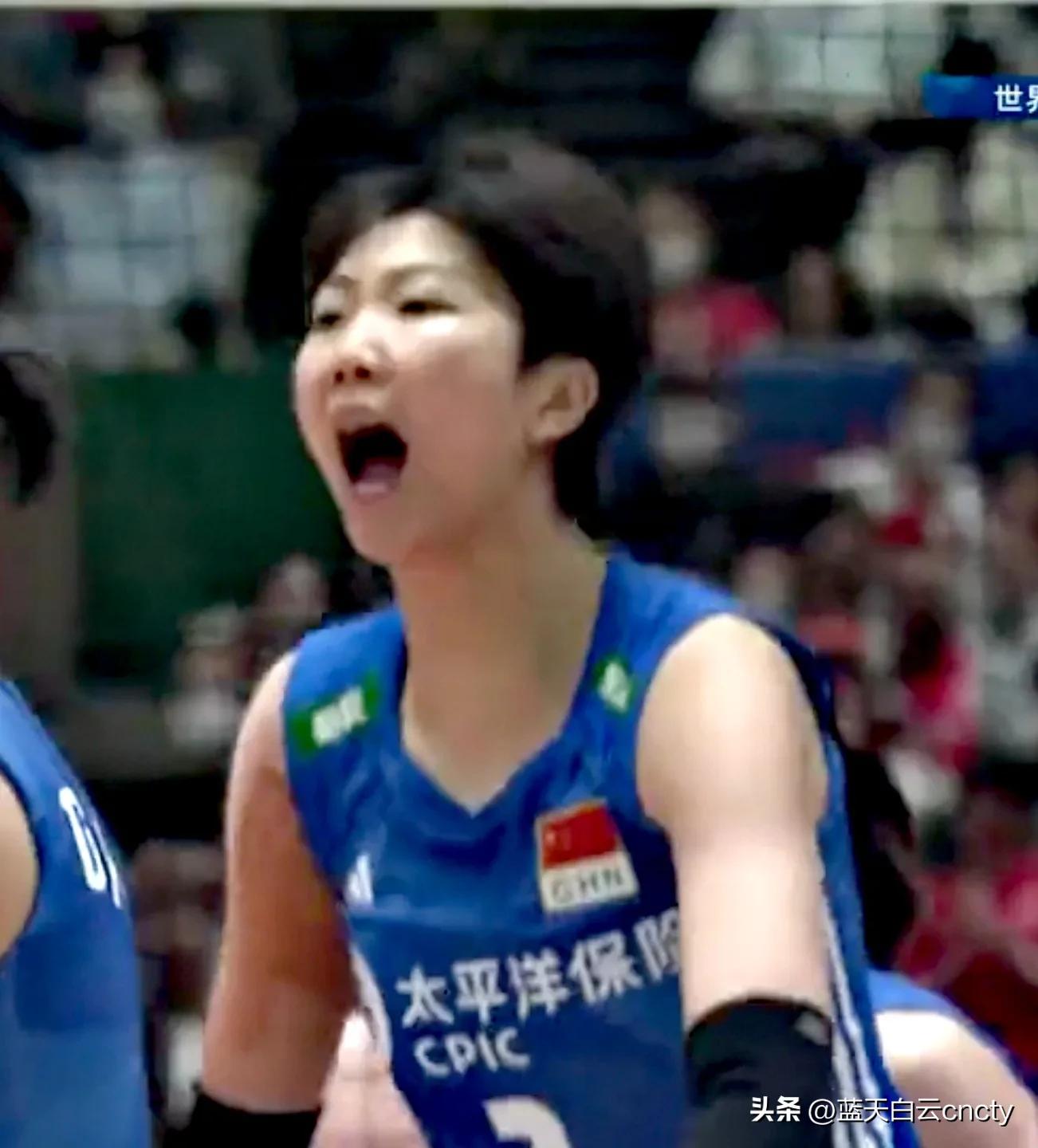 大快人心的比赛,4连胜世联赛中国女排3-0横扫日本