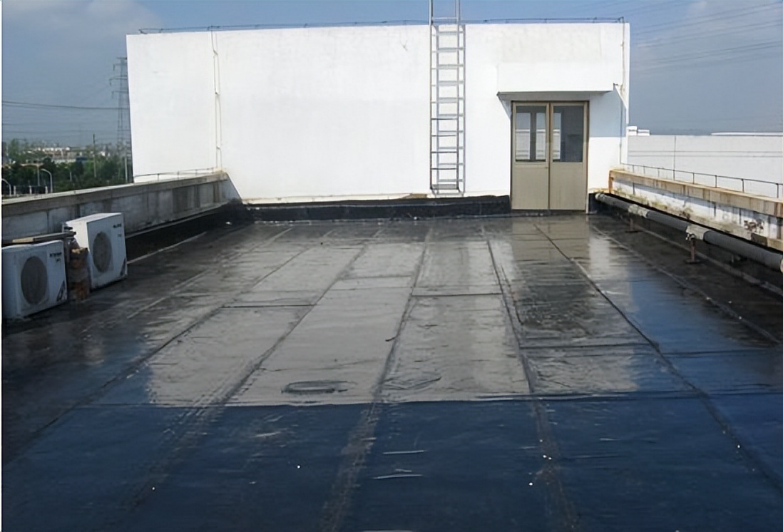 屋顶漏水怎么处理最有效的方法,如何彻底解决屋顶漏水