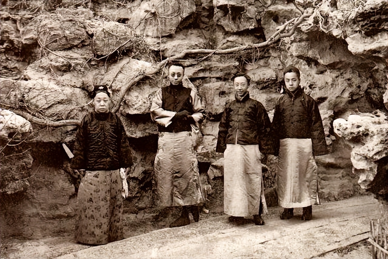 爱新觉罗溥仪怎么没有留下子嗣,为什么同治光绪溥仪没有留下子嗣