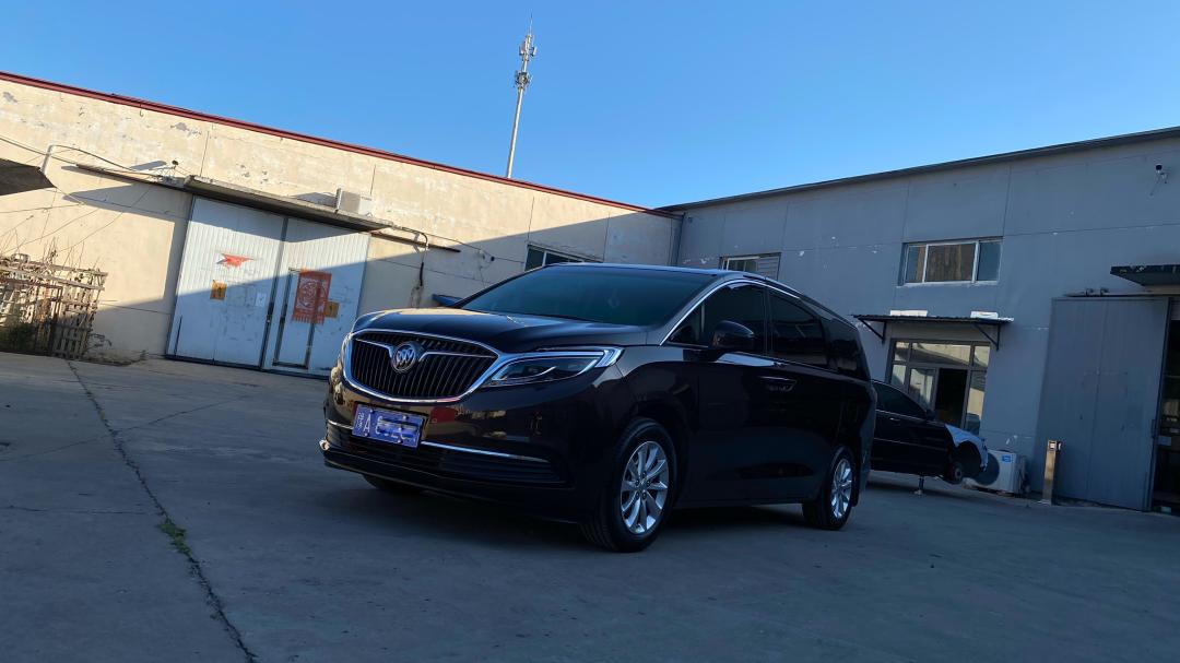 塞纳gl8宗师谁最保值,怪兽修车老车翻新