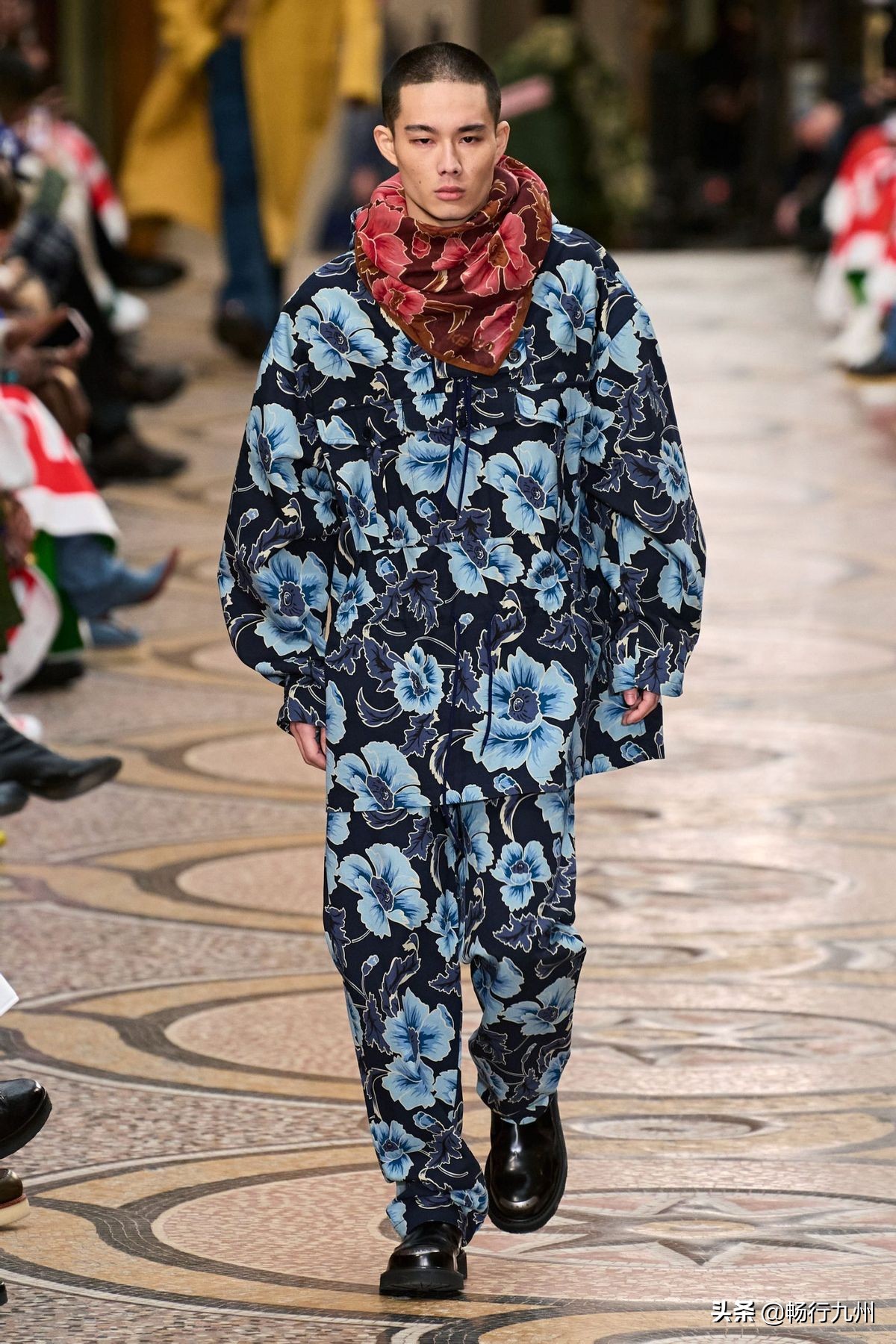 2022男装秋冬流行图案,2023秋冬男装时装最新爆款