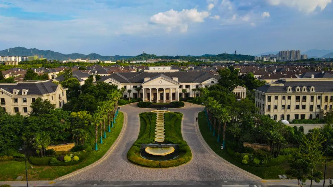 三元公司使用何种增长战略,三元控股集团有限公司怎么样