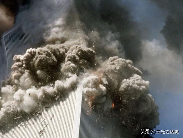 我不为911哭泣，因为我不是美国人；我也不会嘲笑911，因为我是人