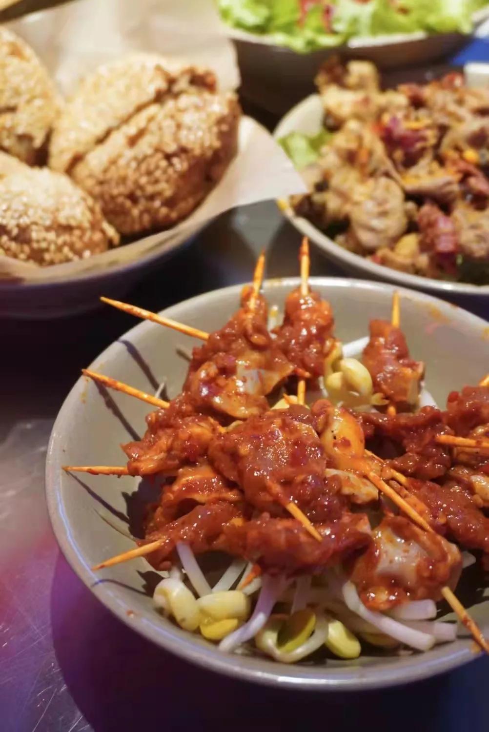 吃正宗重庆火锅就到胡同里,井格重庆火锅