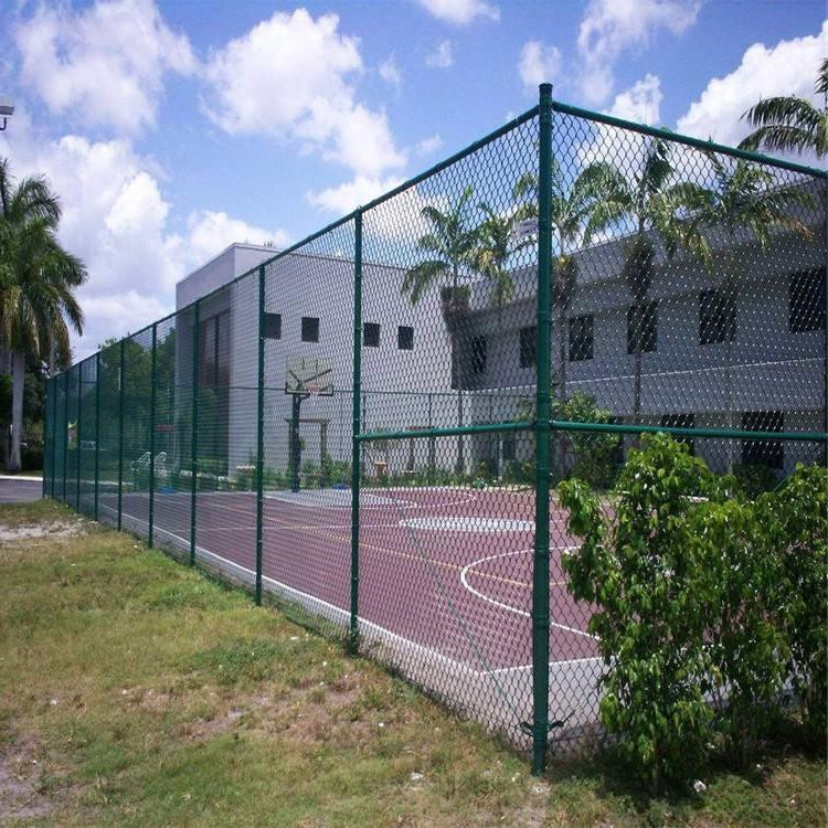 镀锌铁艺网围栏,镀锌勾花网护栏篮球场