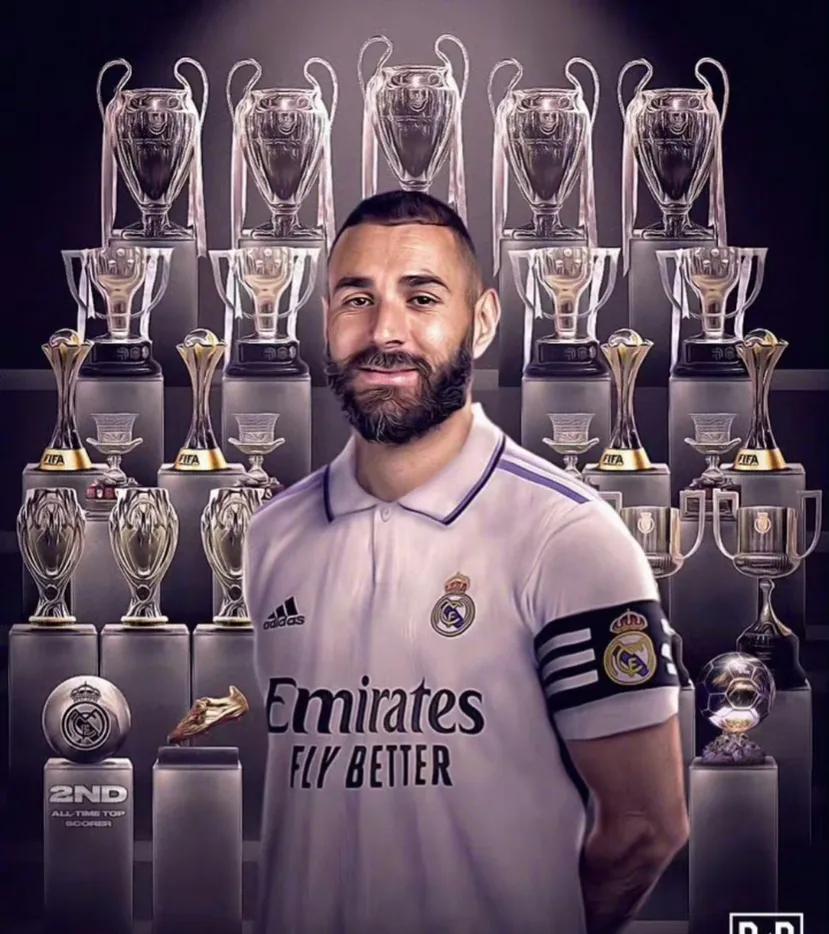 本泽马皇马首秀对阵吉达联合,本泽马金球奖票数